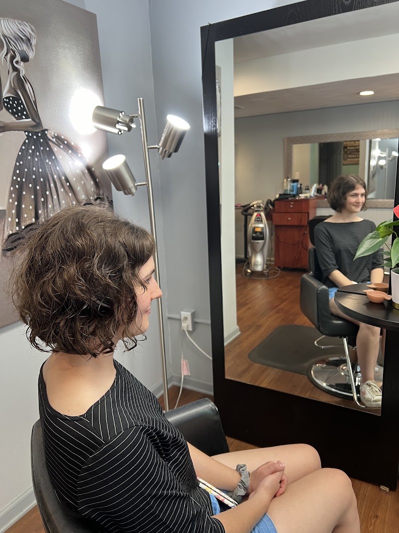 Curly & Cut, beauty salon in Roanoke, VA, photo 1 of 3